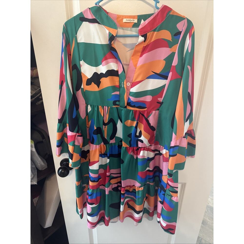 Women’s Sunday Up Abstract Colorful Ruffle Long Sleeve Size Medium Dress